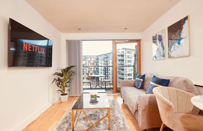 Deluxe City Apt, Riverside Canal View&free Parking - Foto 22