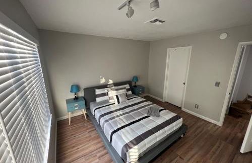 Large Pool & Patio Cozy Single Story Family House - Foto 11