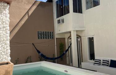 Casa com piscina, churrasqueira e terraço com vista pro mar! - Foto 6