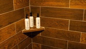 Charming Cabin - Pondview - Hot Tub - Foto 3