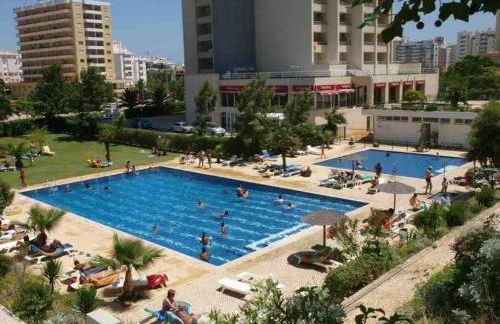 Apartamentos Jardins da Rocha - Foto 32