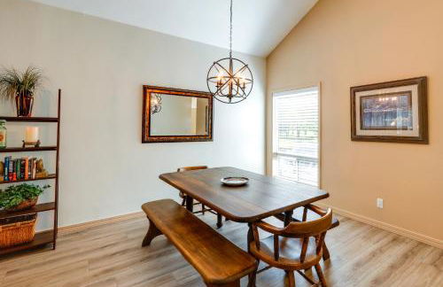 6 Mi to Downtown Flagstaff Townhome with Deck - Foto 7