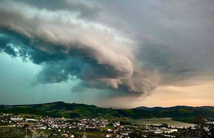 Domek z widokiem na jezioro Rożnowskie - Foto 26