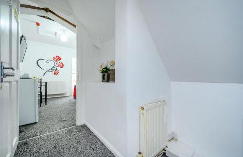 RB1GH- Cosy, Free Parking & Fast Wi-Fi Stay - Foto 7