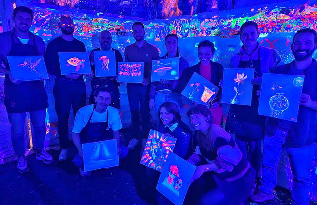 Workshop de pintura fluorescente numa galeria de arte em Lyon - Foto 1