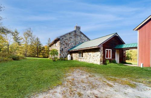 Stone House - Photo 27