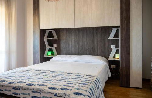 Jenny - Via Vittorio Minelli - Foto 15