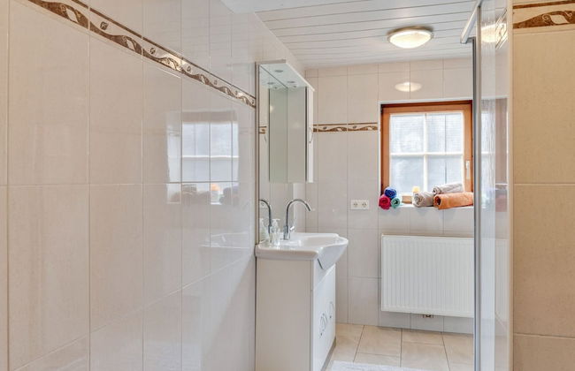 Chalet in Matrei Near Ski Lift & Bus - Foto 23