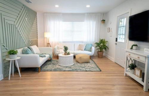 Cozy 3BR with Patio & Yard Near Ybor City - Foto 4