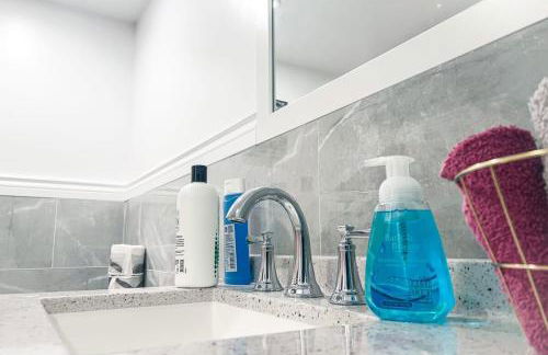 5BR House Close to Falls & Aquarium - Foto 72