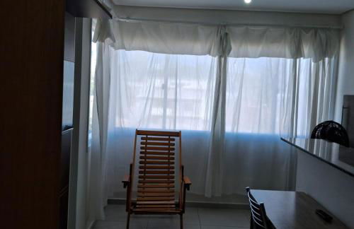 Apto6 com WI-FI e garagem e 100 a av Brasil - Foto 22