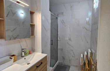 Appartement 3 chb 6 à 8 pers au pied des transports - Foto 6