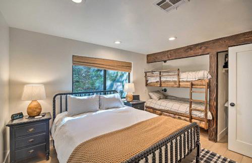 Pet-Friendly Retreat with Game Room and Fire Pit! - Foto 26