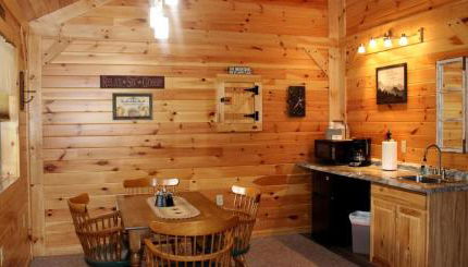 Vacation Rental for Things to Do in Rocky Gap State Park - Foto 4
