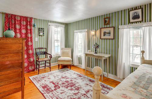 Historic 1820s Homestead on Battenkill River! - Foto 15