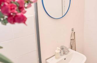 Platz für alle - geschmackvolle Gruppenunterkunft in Leipzig - Foto 7