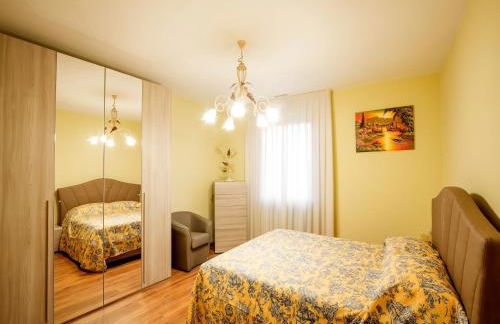 Lakeside Mansion With Pool - Foto 44