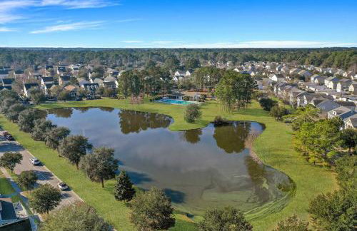 Coastal Home with Yard Less Than 1 Mi to Old Town Bluffton! - Photo 35