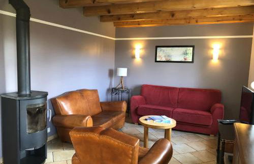 Chalet spacieux avec balcon, WiFi gratuit, proche lac et station de ski - FR-1-589-140 - Photo 30