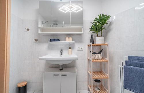 Stilvolle Ferienwohnung in Immenstadt zentral & mit Parkplatz - Foto 13