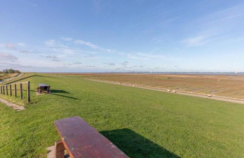 Idyllische kleine Reetdachkate mit Blick über die Felder - Kamin, Terrasse & Privatparkplatz - Foto 20