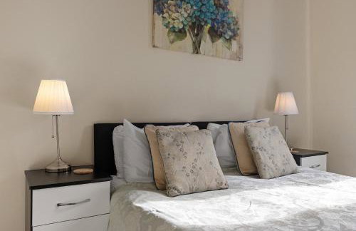 The Victoria - Quaint Victorian Home With Free Parking - Foto 28