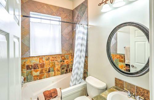 Elegant Smithfield Home with Views - 6 Mi to USU! - Foto 23