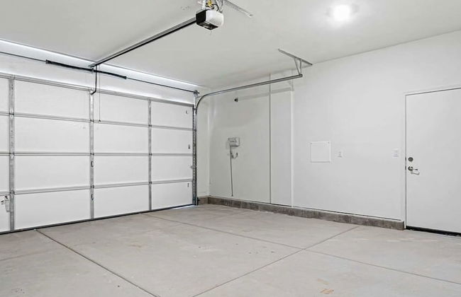 Stylish Sleek 4BR Nevada Home Near Downtown Reno - Foto 26