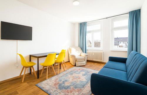 Ideal für Monteure 3 Zimmer Apartment mit Küche, Waschmaschine, Bad, WiFi, Flat TV usw - Foto 2