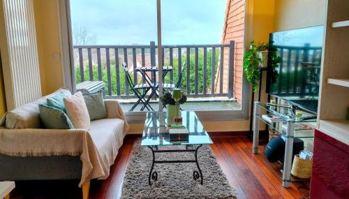 Bel appartement refait à neuf, calme et ensoleillé - Photo 3, Garden view