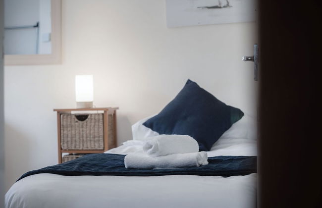 Sea Breeze Apt 2 - 2 Bed - Horton Beach - Photo 2