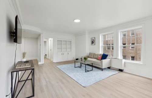 East 419I Modern Suite I Pool I Gym - Foto 14