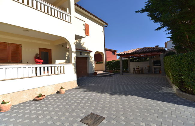 Apartment 344 - Photo 44