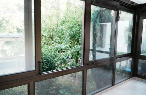 Ferienhaus Zentral, nahe Legoland und Stadtmitte, Flussblick - Perfekt für Familien, Geschäftstreffen, Monteure und mehr! - Foto 27