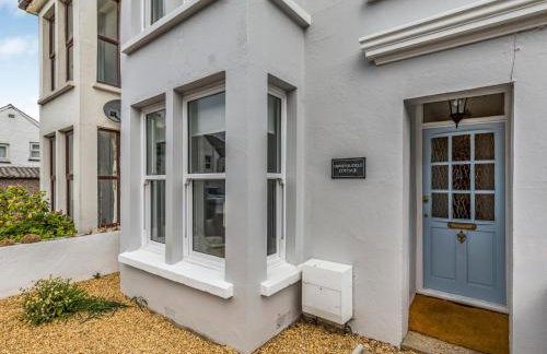 Delightful 2 Bed House a Stones Throw From Beach - Pass the Keys - Photo 27