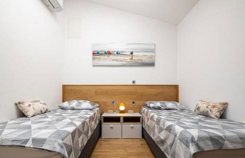 Stunning Home In Dograde - Foto 32