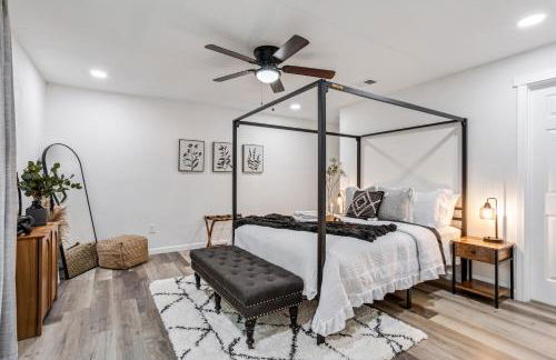 The Craftsman on Clay-Downtown-4 Blocks to Silos-Hot Tub and Cowboy Pool - Foto 19