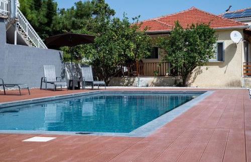 Elegant house by the sea with pool - Foto 13