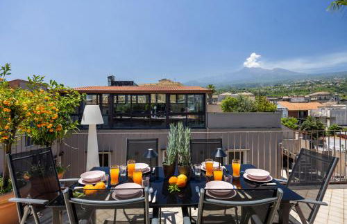 Luxury Panoramic Loft with heated pool near Catania, Taormina, the Sea and Mount Etna by SicilianRelaxingHomes - Foto 34