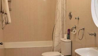 Сomfortable apartments and free garage parking - Photo 4