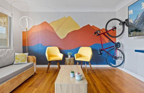 10 min to Red Rocks & KING BED & 7min to I70 & DT Golden & STR-25-0009 - Photo 1