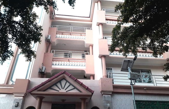 Star Residence - Photo 33