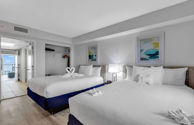 Camelot by the Sea by Hosteeva - Foto 2