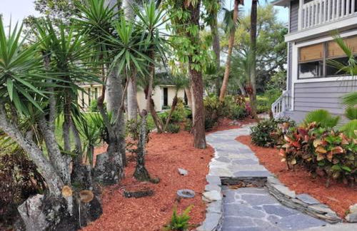 Remodeled 4BR Pool Home/IMG Golf View/Near Beaches - Photo 30