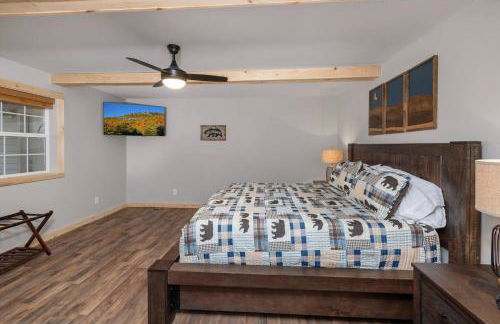 Boone Getaway Dog Friendly, Hot Tub, Fire Pit! - Foto 23