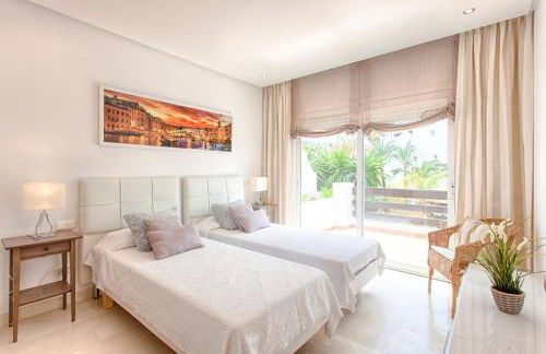 Hanami Alcazaba Beach Penthouse - Photo 31