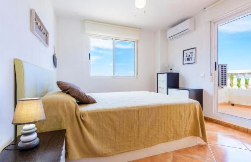 Beautiful Home In Oropesa Del Mar - Photo 6