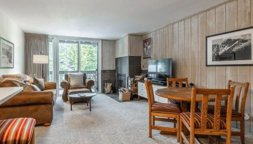 Crestview #3 bldg C 1 Bedroom plus Den / 2 Bathroom, close to town shuttle and short walk to village - Foto 4