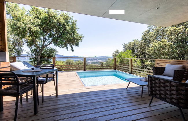 Swim Lodge Hotel Porto Vecchio - Photo 8