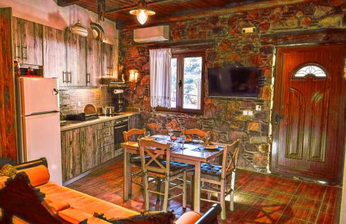 "PefkoPetro" Traditional House - Foto 5